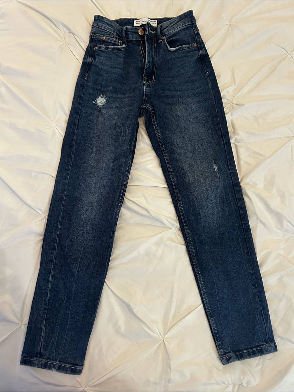 stradivarius Mom Slim High-Rise jeans. Size 2.